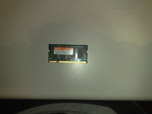 Memória Ddr1 Notebook - 128mb Pc2700s Hynix 333mhz - ME02